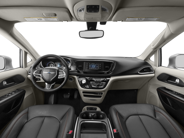 2017 Chrysler Pacifica Touring L photo 3