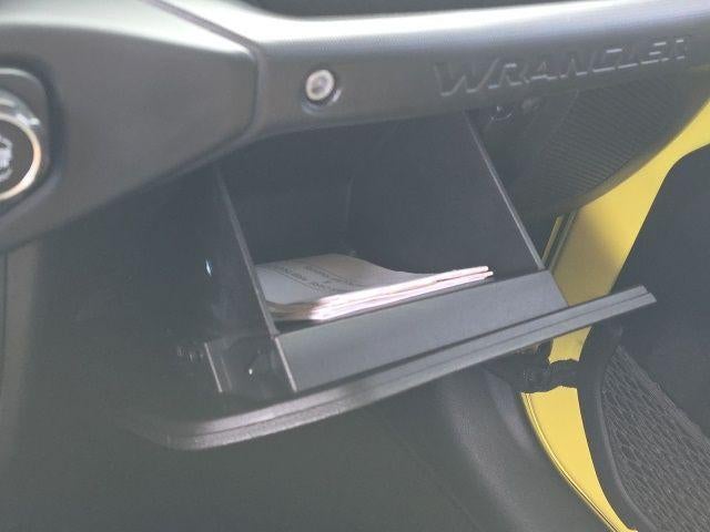 2022 Jeep Wrangler Unlimited Willys