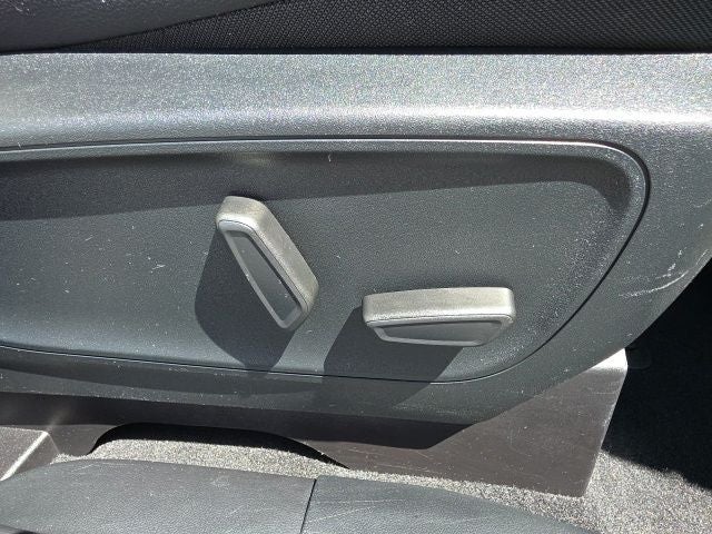 2021 Ford Escape Plug-In Hybrid Titanium