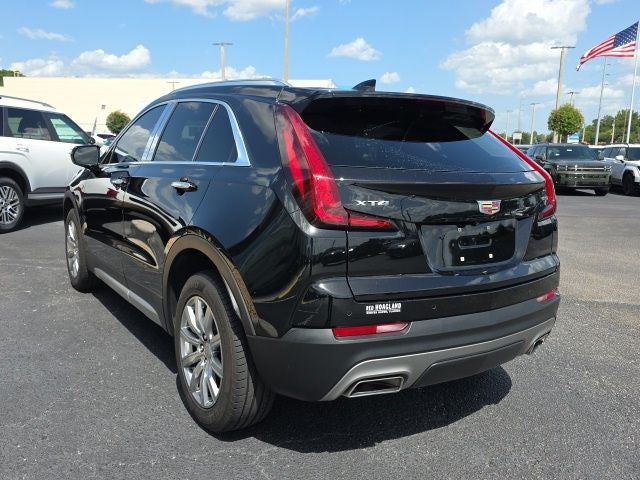 2023 Cadillac XT4 Premium Luxury