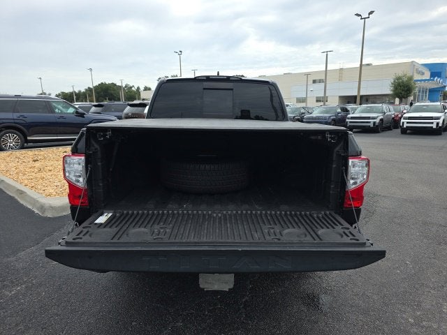 2023 Nissan Titan SV
