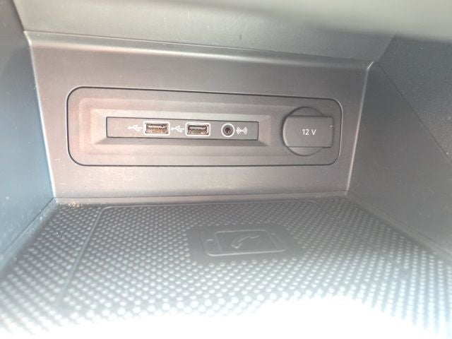 2020 Volkswagen Atlas Cross Sport 3.6L V6 SE w/Technology