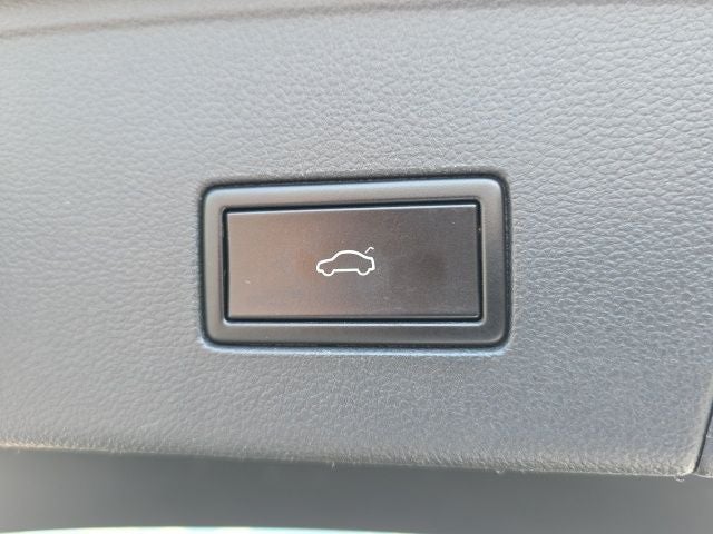 2020 Volkswagen Atlas Cross Sport 3.6L V6 SE w/Technology