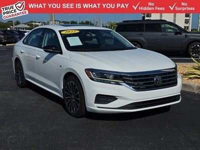 2022 Volkswagen Passat 2.0T Limited Edition