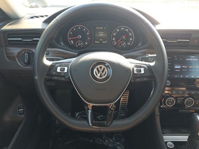 2022 Volkswagen Passat 2.0T Limited Edition