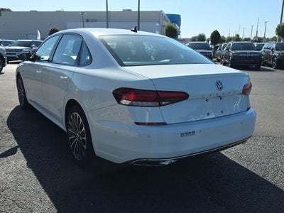 2022 Volkswagen Passat 2.0T Limited Edition