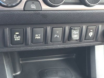 2017 Toyota Tacoma Limited V6