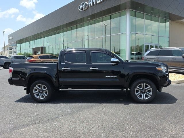 2017 Toyota Tacoma Limited V6