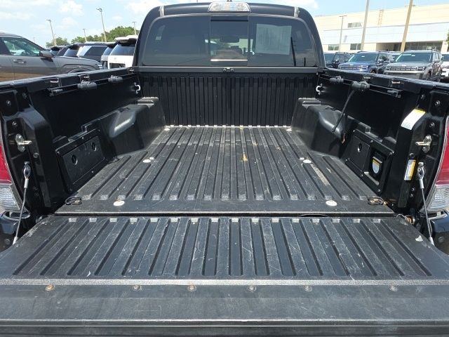 2017 Toyota Tacoma Limited V6