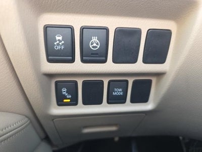 2018 Nissan Pathfinder SV