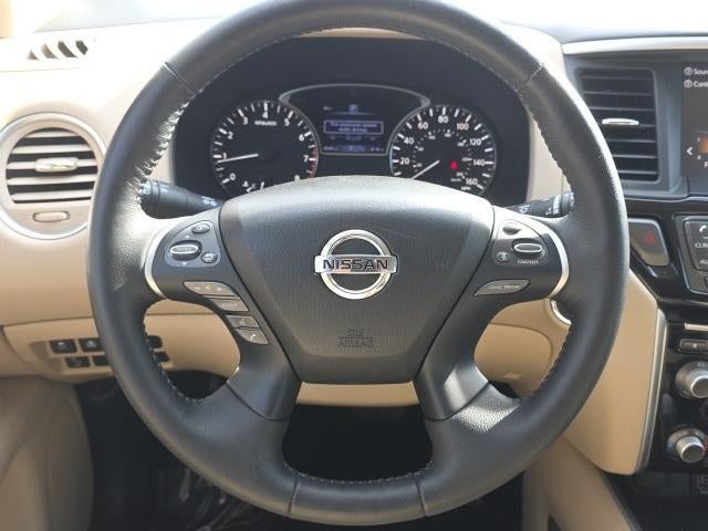 2018 Nissan Pathfinder SV