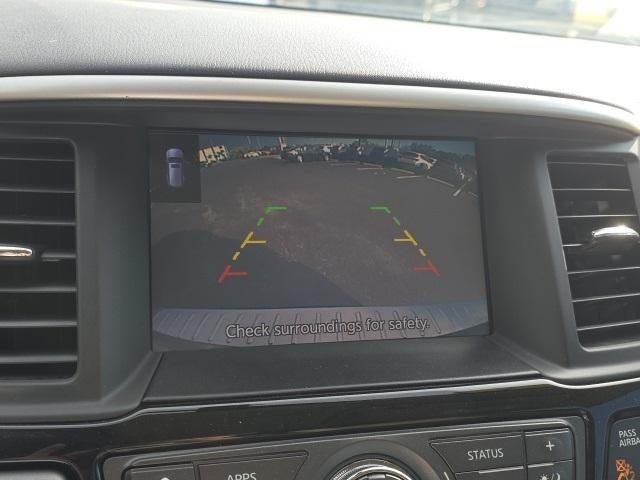 2018 Nissan Pathfinder SV