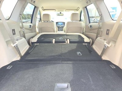 2018 Nissan Pathfinder SV