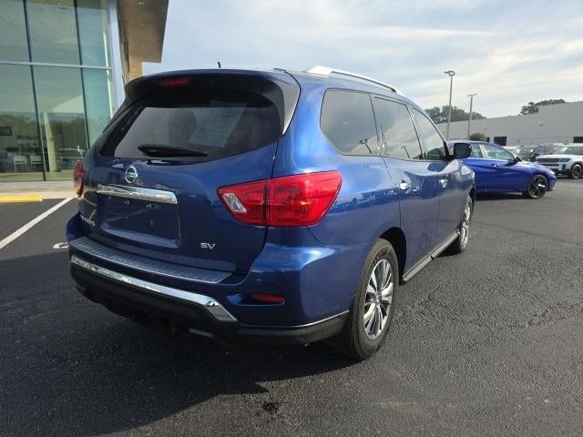 2018 Nissan Pathfinder SV
