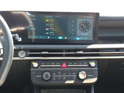 2026 Hyundai TUCSON SE FWD