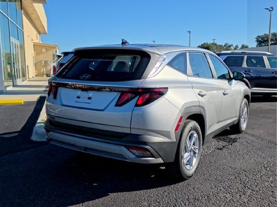 2026 Hyundai TUCSON SE FWD