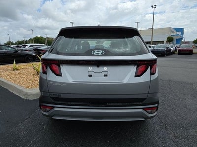 2026 Hyundai TUCSON SE FWD