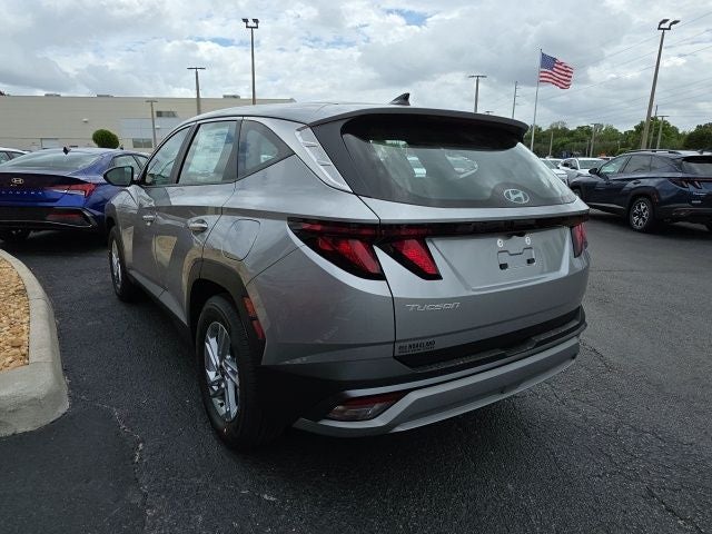 2026 Hyundai TUCSON SE FWD