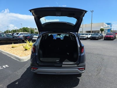 2026 Hyundai TUCSON SE FWD