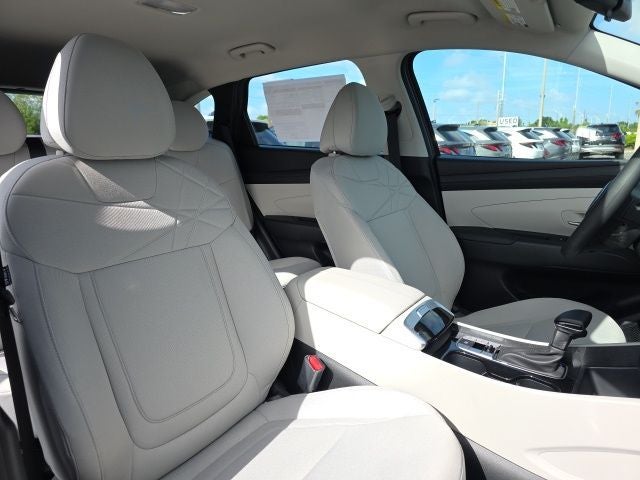 2026 Hyundai TUCSON SE FWD