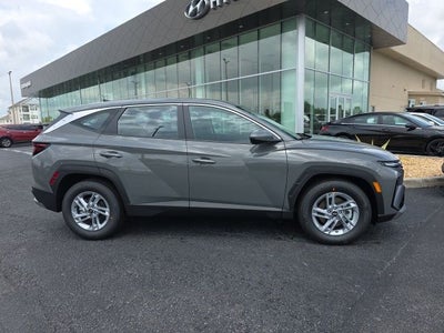 2026 Hyundai TUCSON SE FWD