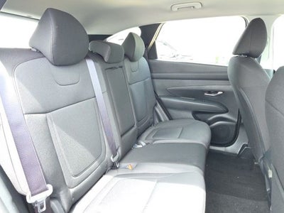 2026 Hyundai TUCSON SE FWD