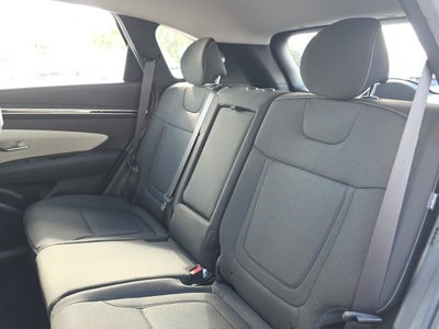 2024 Hyundai TUCSON SE