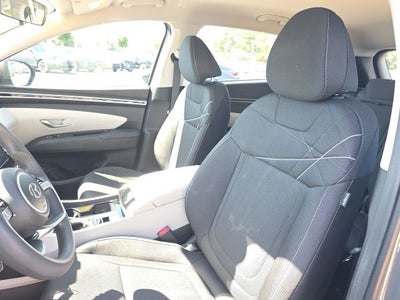2024 Hyundai TUCSON SE