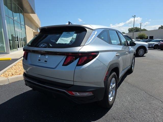 2024 Hyundai TUCSON SE