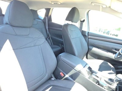 2024 Hyundai TUCSON SE