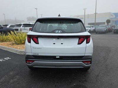 2026 Hyundai TUCSON SE FWD