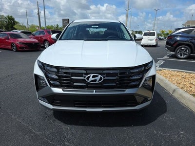 2026 Hyundai TUCSON SE FWD