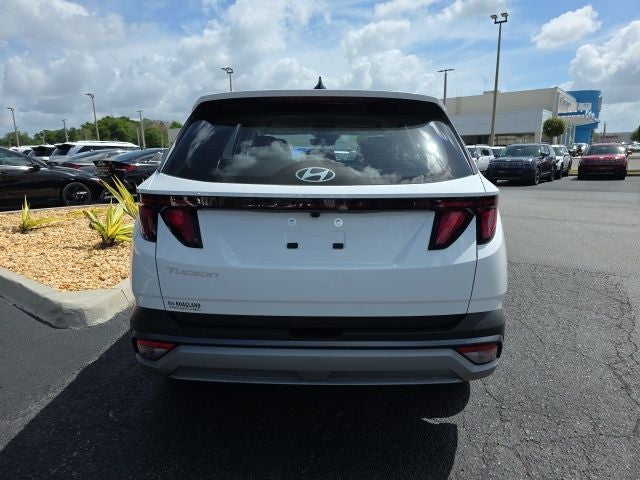 2026 Hyundai TUCSON SE FWD