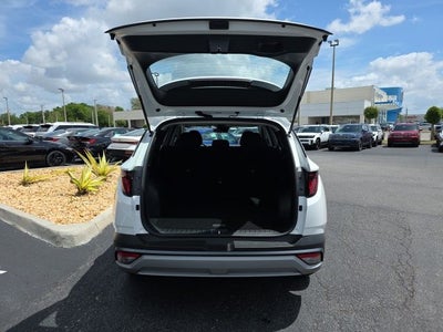 2026 Hyundai TUCSON SE FWD