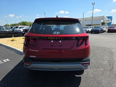 2026 Hyundai TUCSON SE FWD