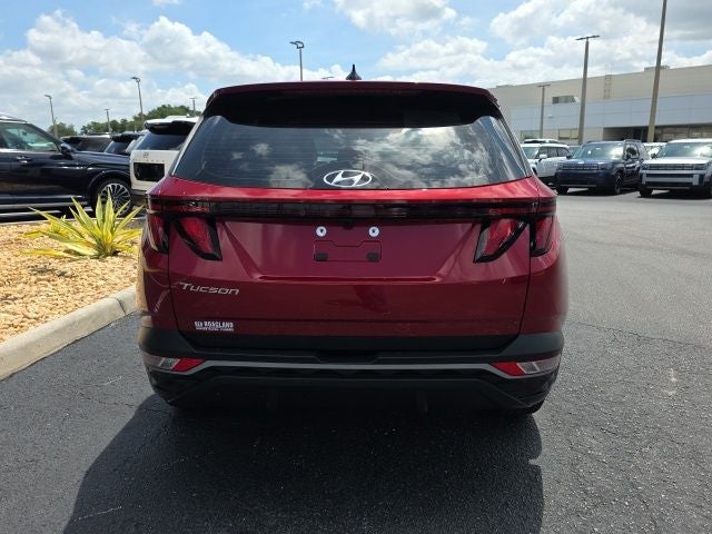 2024 Hyundai TUCSON SE
