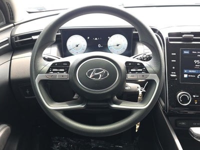 2024 Hyundai TUCSON SE