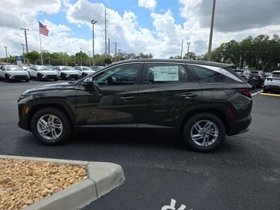 2026 Hyundai TUCSON SE FWD