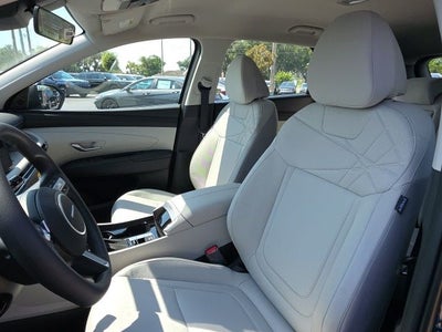 2026 Hyundai TUCSON SE FWD
