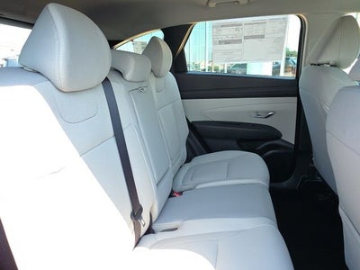 2026 Hyundai TUCSON SE FWD
