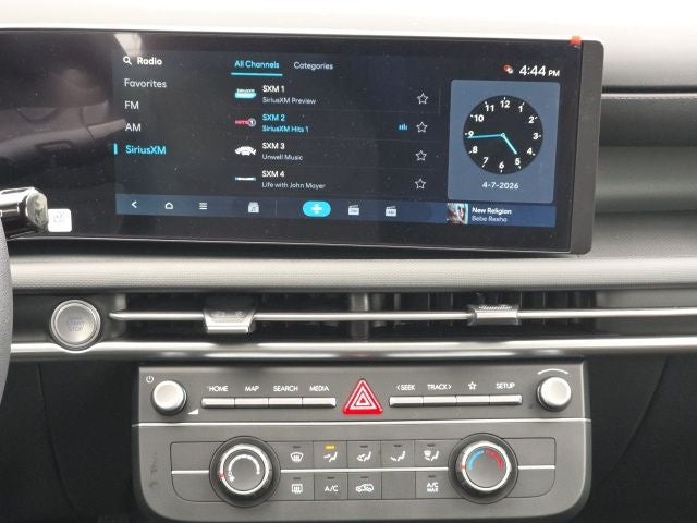 2026 Hyundai TUCSON SE FWD