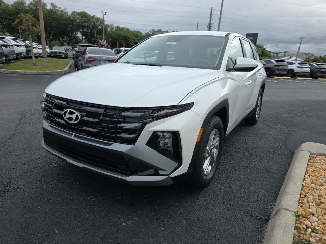 2026 Hyundai TUCSON SE FWD