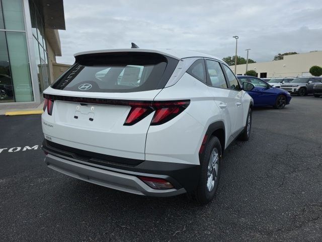 2026 Hyundai TUCSON SE FWD