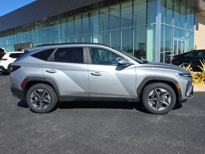 2026 Hyundai TUCSON SEL FWD