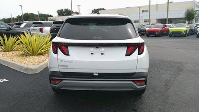 2026 Hyundai TUCSON SEL FWD