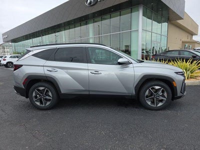 2026 Hyundai TUCSON SEL FWD