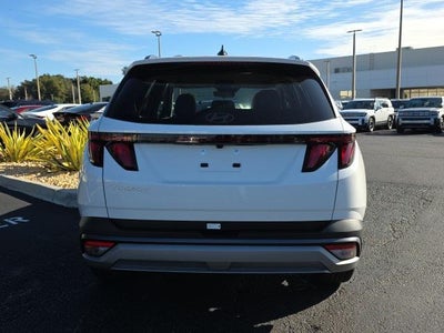 2026 Hyundai TUCSON SEL FWD