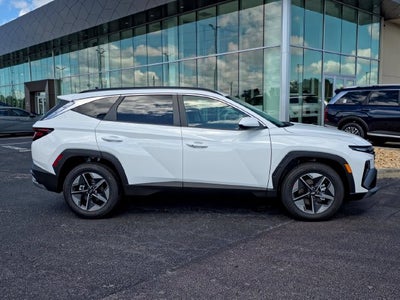 2026 Hyundai TUCSON SEL FWD