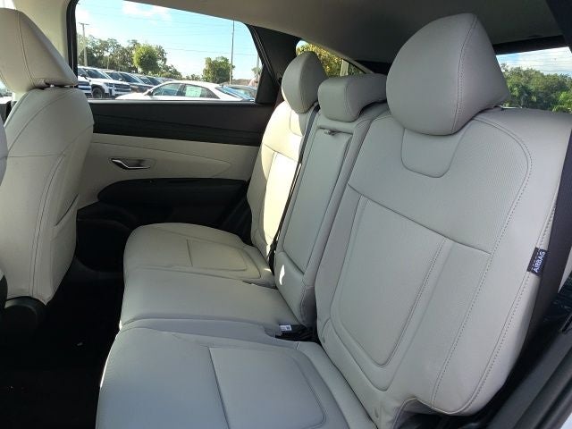 2026 Hyundai TUCSON SEL Premium FWD