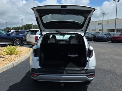 2026 Hyundai TUCSON SEL Premium FWD